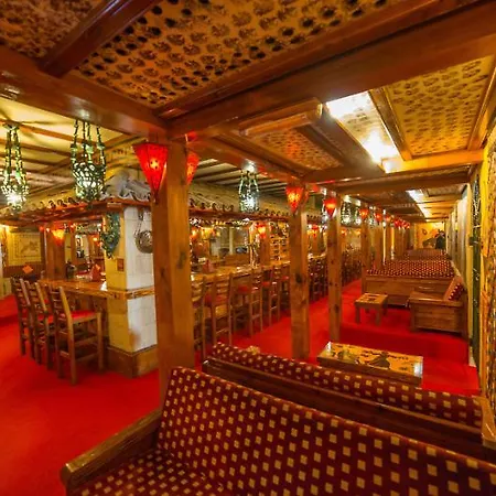 酒店 Roman Boutique 3*